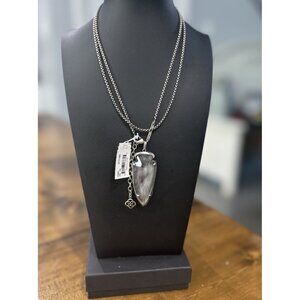 Kendra Scott Silver Gray Kimmie Arrowhead Necklace In Black Mother Of Pearl